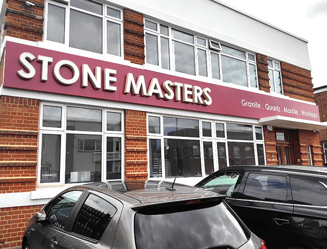 Salon Sign That Stands Out: Types Tips, Placement & More