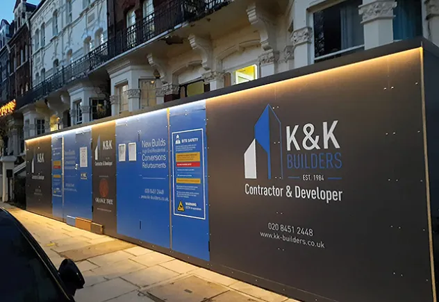 Understanding Colour: The Difference Between CMYK and Pantone